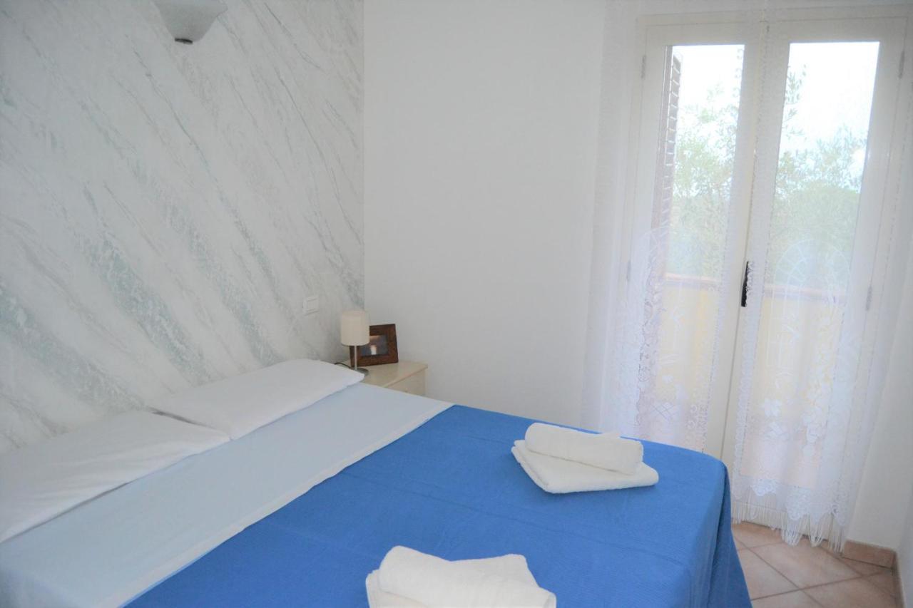 Villa Antonella Дзамброне Екстериор снимка